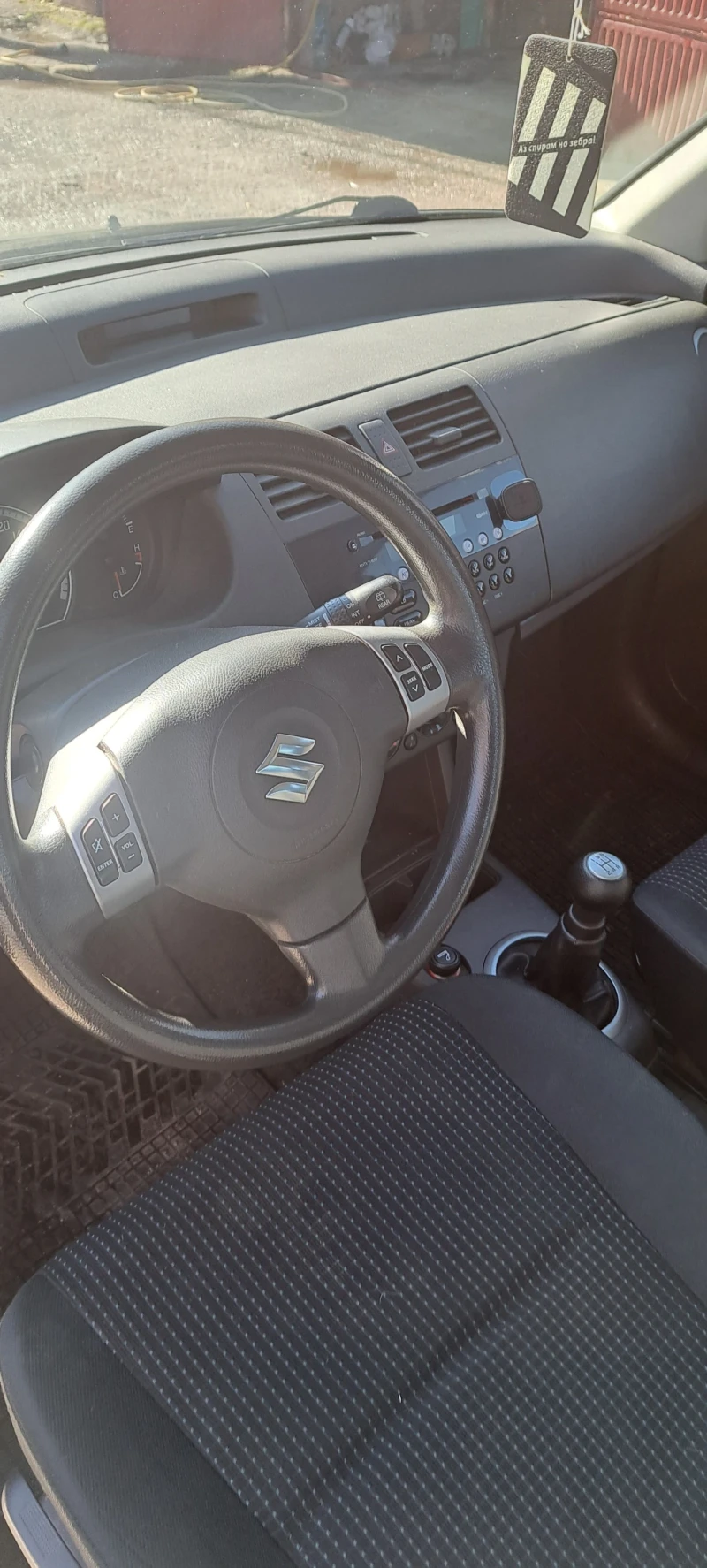 Suzuki Swift, снимка 12 - Автомобили и джипове - 48086637