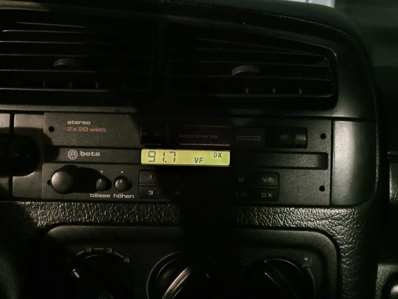 VW Golf KARMAN, снимка 7 - Автомобили и джипове - 51893514