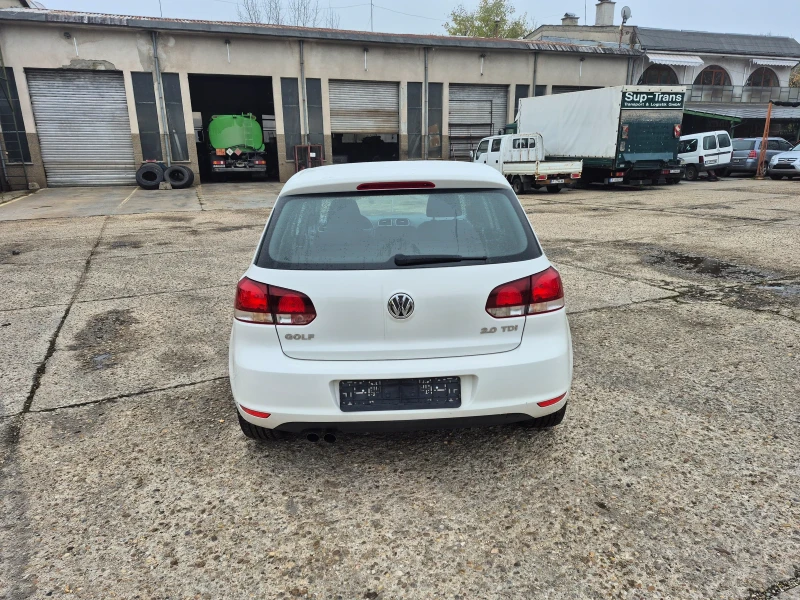 VW Golf 2.0 TDI , снимка 8 - Автомобили и джипове - 52397619