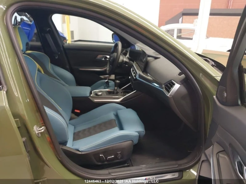 BMW M3 * CARFAX * БЕЗ ПЪРВОНАЧАЛНА ВНОСКА, снимка 5 - Автомобили и джипове - 52734932