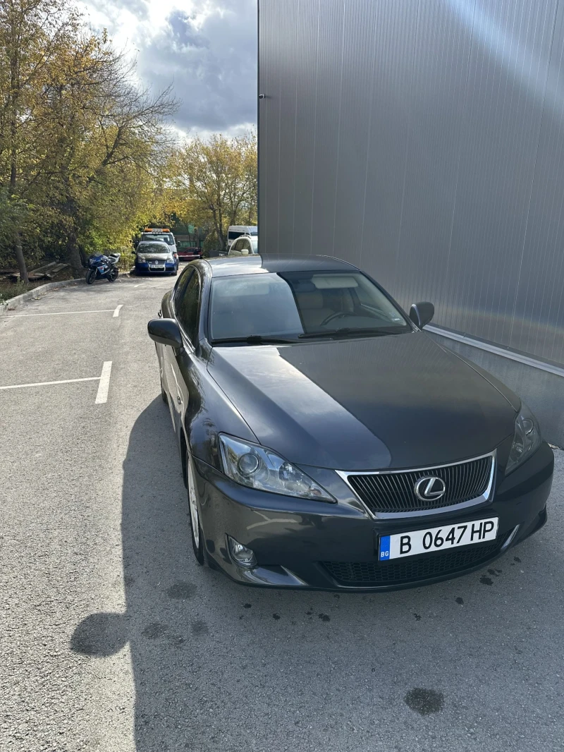 Lexus IS 220d, снимка 3 - Автомобили и джипове - 52801427