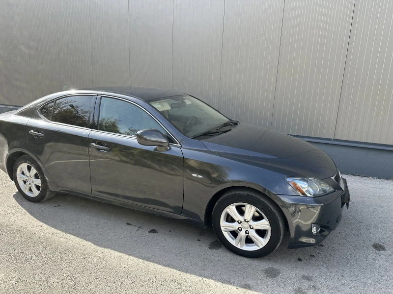 Lexus IS 220d, снимка 10 - Автомобили и джипове - 52801427