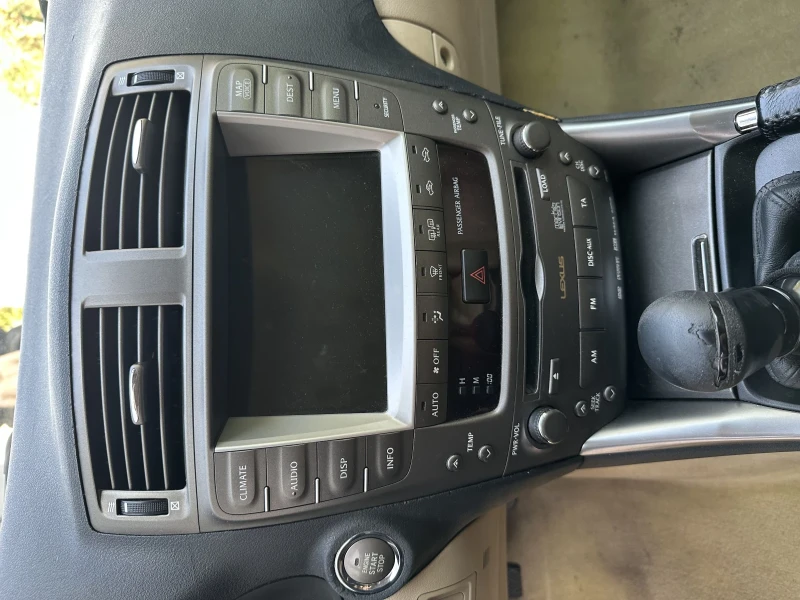 Lexus IS 220d, снимка 14 - Автомобили и джипове - 52801427