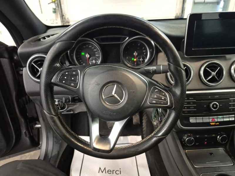 Mercedes-Benz CLA * 250 * CARFAX * ЦЕНА ДО БГ, снимка 9 - Автомобили и джипове - 52975472