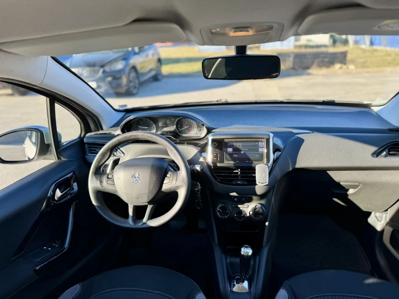 Peugeot 208 Active 1.2 VTi, снимка 6 - Автомобили и джипове - 53300386