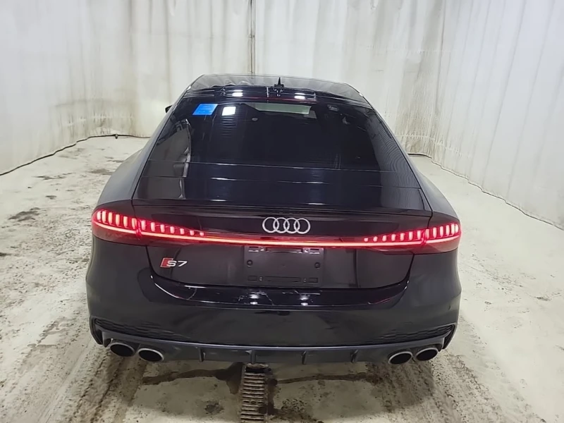 Audi S7 * 2.9 TFSI * CARFAX * БЕЗ ПЪРВОНАЧАЛНА ВНОСКА, снимка 6 - Автомобили и джипове - 53439551