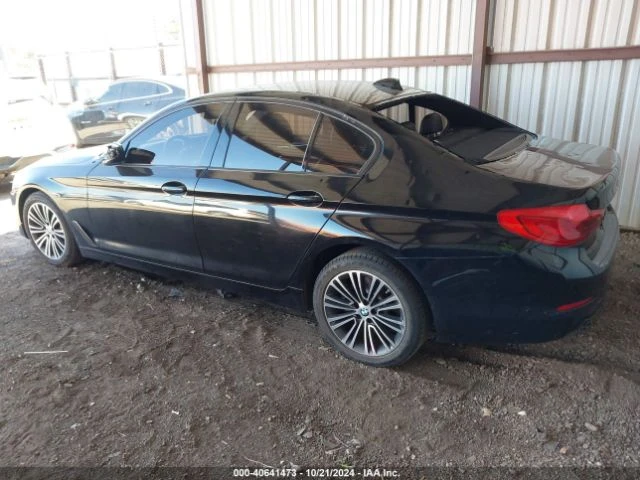 BMW 530 ДИГИТАЛНО* ТАБЛО* ПОДГРЕВ* 360КАМЕРА* ДИСТРОНИК* К, снимка 5 - Автомобили и джипове - 48462891