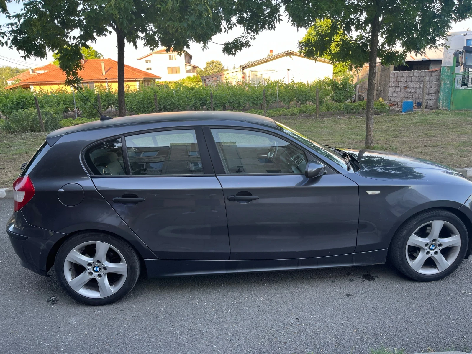 BMW 118  - изображение 2