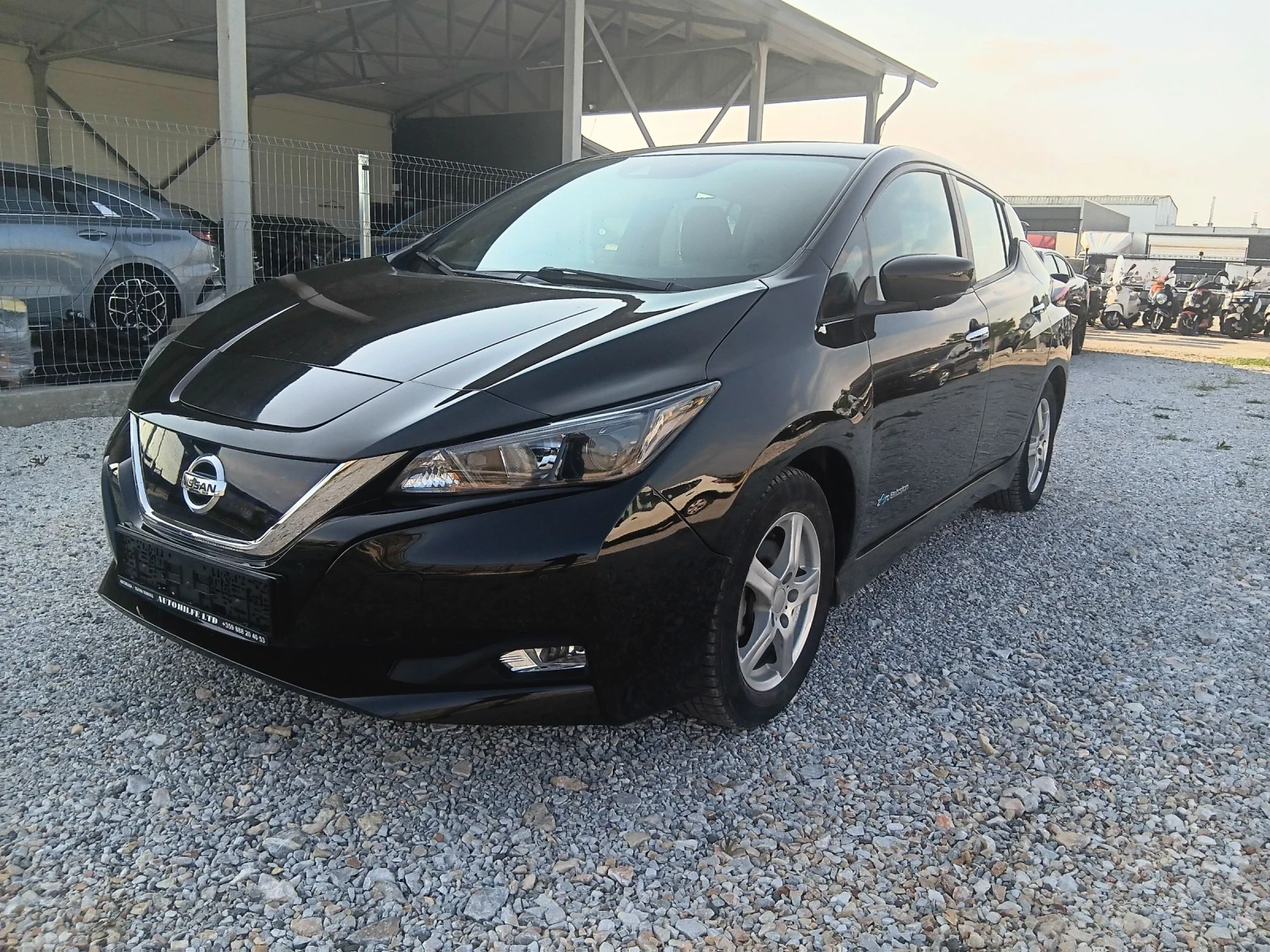 Nissan Leaf  40kw Tekna  - изображение 3