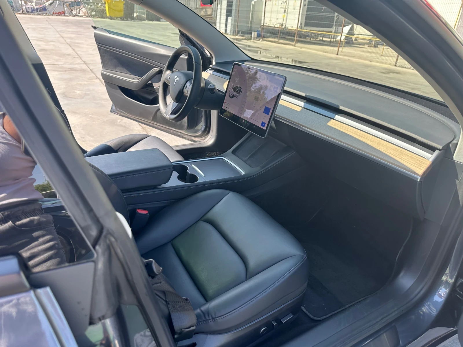 Tesla Model 3 Dual motor - изображение 7