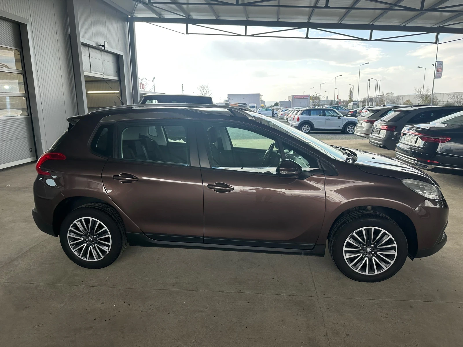 Peugeot 2008 1.6 - изображение 4