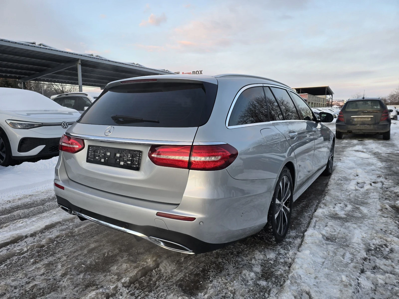 Mercedes-Benz E 220 2.2CDI 194�.� Head-up 4MATIC AMG | Mobile.bg � ����������� 4
