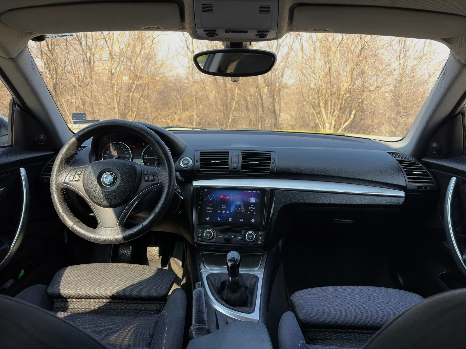 BMW 118 Facelift / Климатроник / Мултимедия , снимка 5 - Автомобили и джипове - 53756313