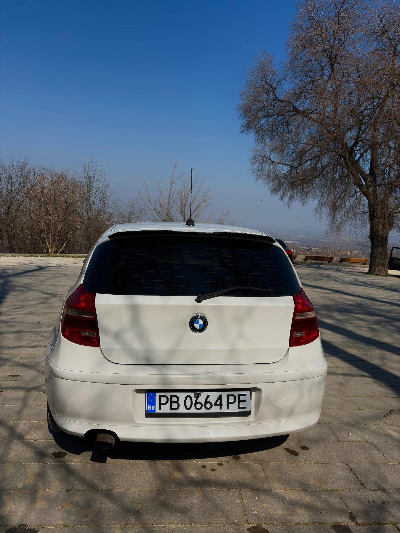 BMW 118 Facelift / Климатроник / Мултимедия , снимка 4 - Автомобили и джипове - 53756313