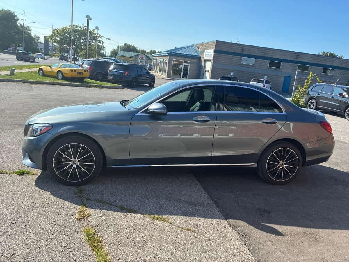 Mercedes-Benz C 300 4MATIC | PANO | 360  | BURMESTER | KEYLESS | , снимка 2 - Автомобили и джипове - 53760383