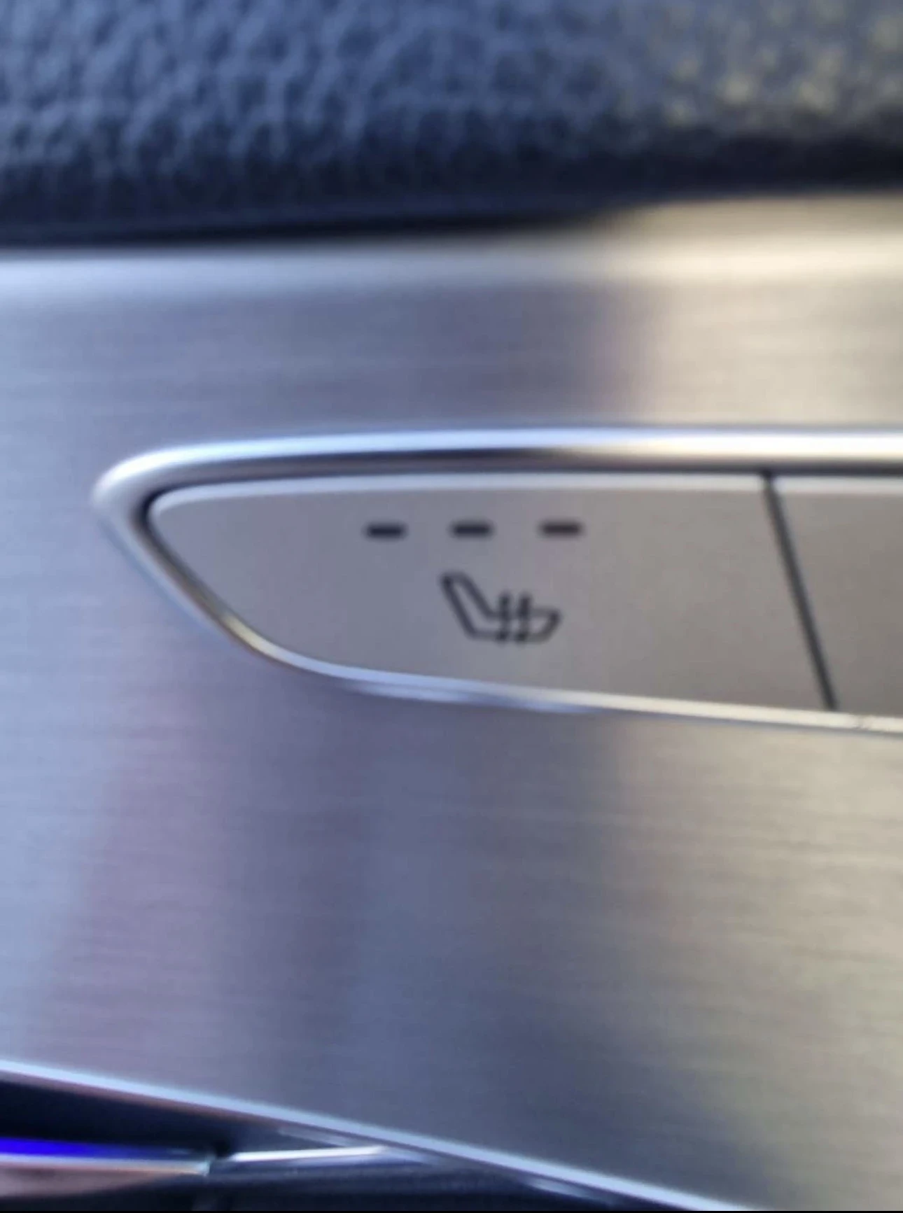 Mercedes-Benz C 220 /// AMG / 4 MATIC / FACELIFT / ПАНОРАМА / ПОДГРЕВ, снимка 14 - Автомобили и джипове - 53789027