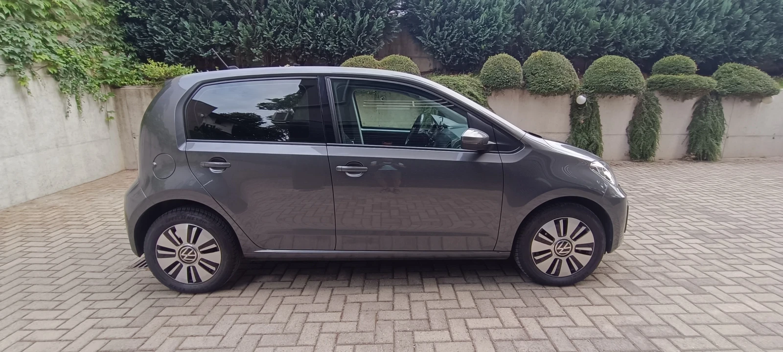 VW Up 36.8kwh/83к.с/CCS/Фабрична гаранция, снимка 3 - Автомобили и джипове - 53817560