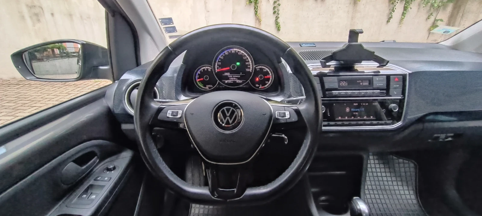 VW Up 36.8kwh/83к.с/CCS/Фабрична гаранция, снимка 8 - Автомобили и джипове - 53817560