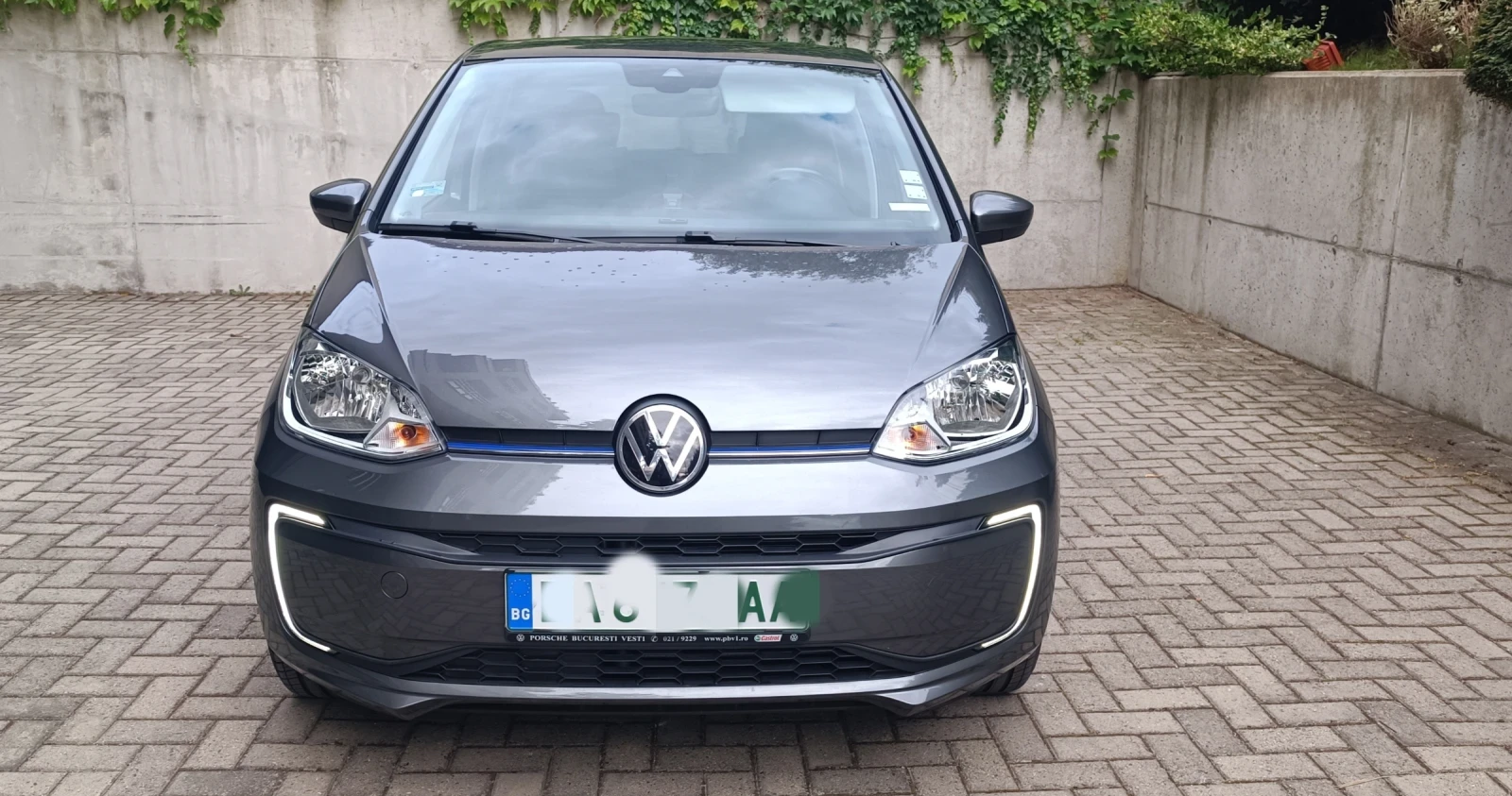 VW Up 36.8kwh/83к.с/CCS/Фабрична гаранция, снимка 2 - Автомобили и джипове - 53817560
