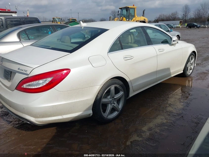 Mercedes-Benz CLS 55 AMG 4.6l Cls 550 4Matic, снимка 4 - Автомобили и джипове - 54116826