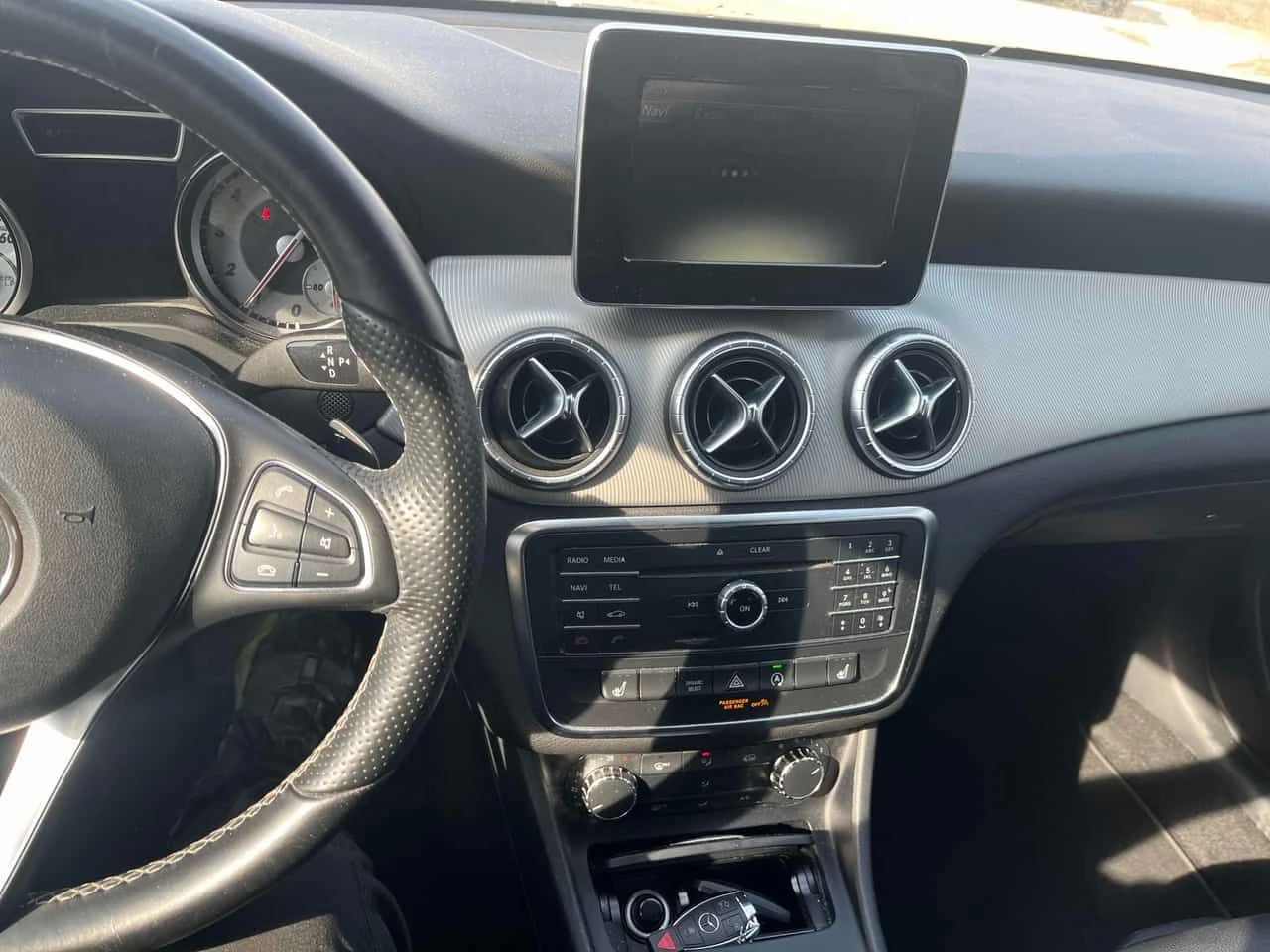 Mercedes-Benz CLA 250 /ПОДГРЕВИ/БЕЗ ИНЦИДЕНТИ/ОТ ПРЕДСТАВИТЕЛСТВО, снимка 9 - Автомобили и джипове - 54155337