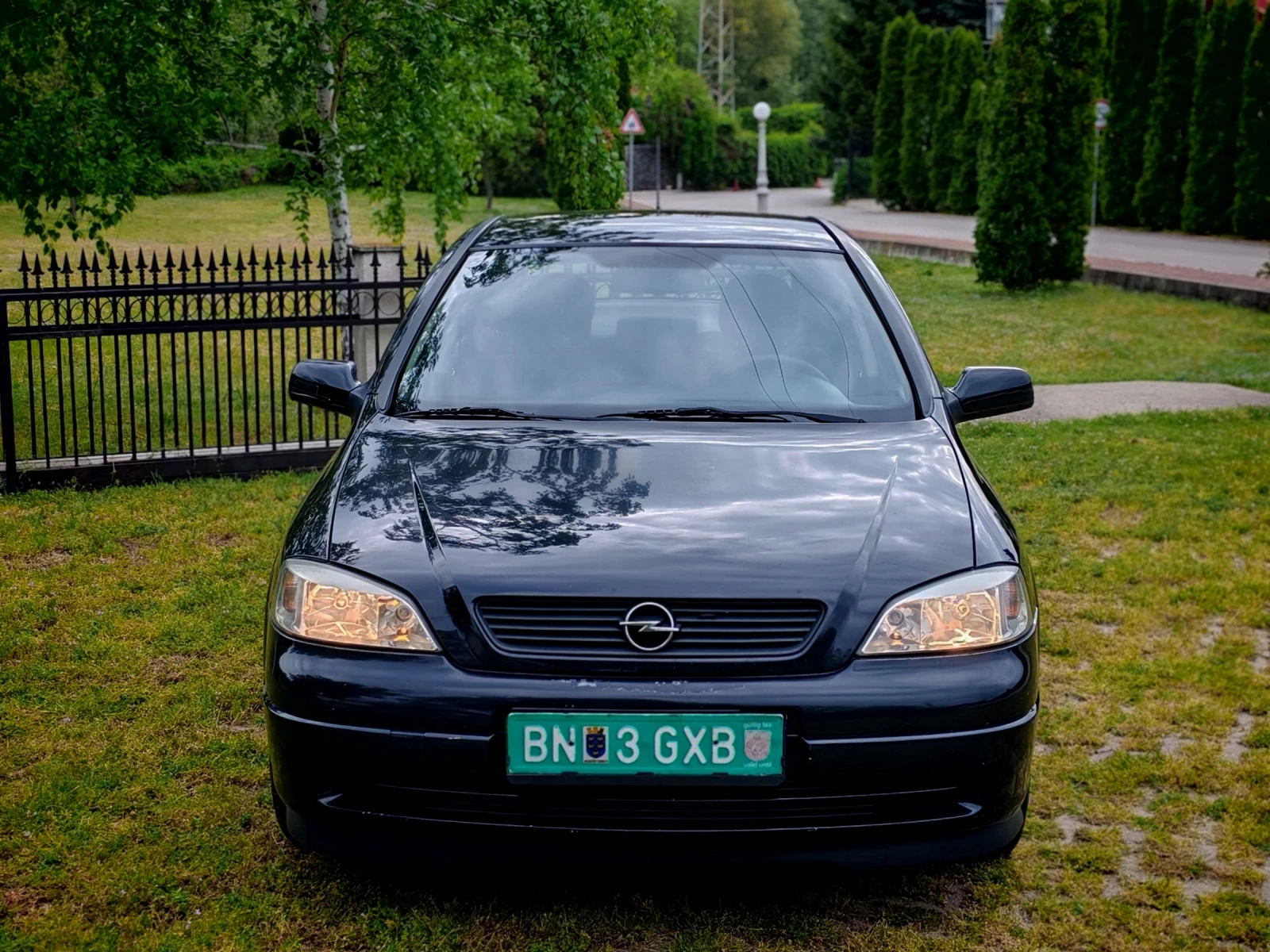 Opel Astra 1.6I 16V(101)* АВТОМАТИК* КЛИМАТИК* НОВ ВНОС* , снимка 10 - Автомобили и джипове - 54477897