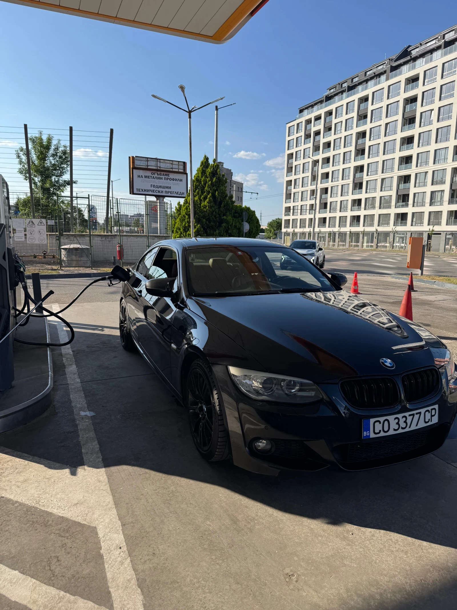 BMW 330, снимка 3 - Автомобили и джипове - 54654629