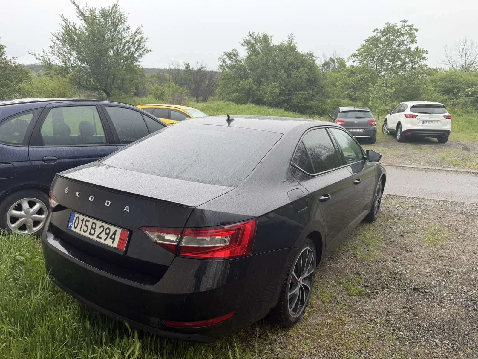 Skoda Superb 2.0TDI / Memory / Distronic , снимка 4 - Автомобили и джипове - 54656185