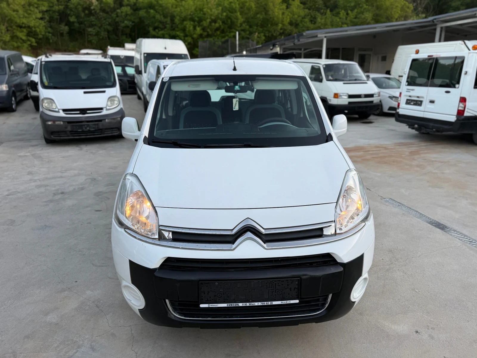 Citroen Berlingo 1.6 БЕНЗИН MULTISPACE ЛИЗИНГ, снимка 2 - Автомобили и джипове - 54762831