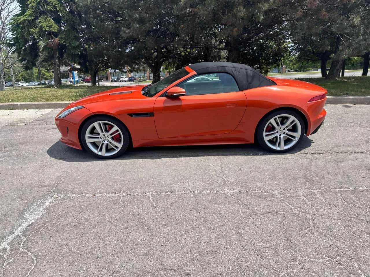 Jaguar F-Type * V8 S * АВТОКРЕДИТ БЕЗ ПЪРВОНАЧАЛНА ВНОСКА* , снимка 2 - Автомобили и джипове - 54803876