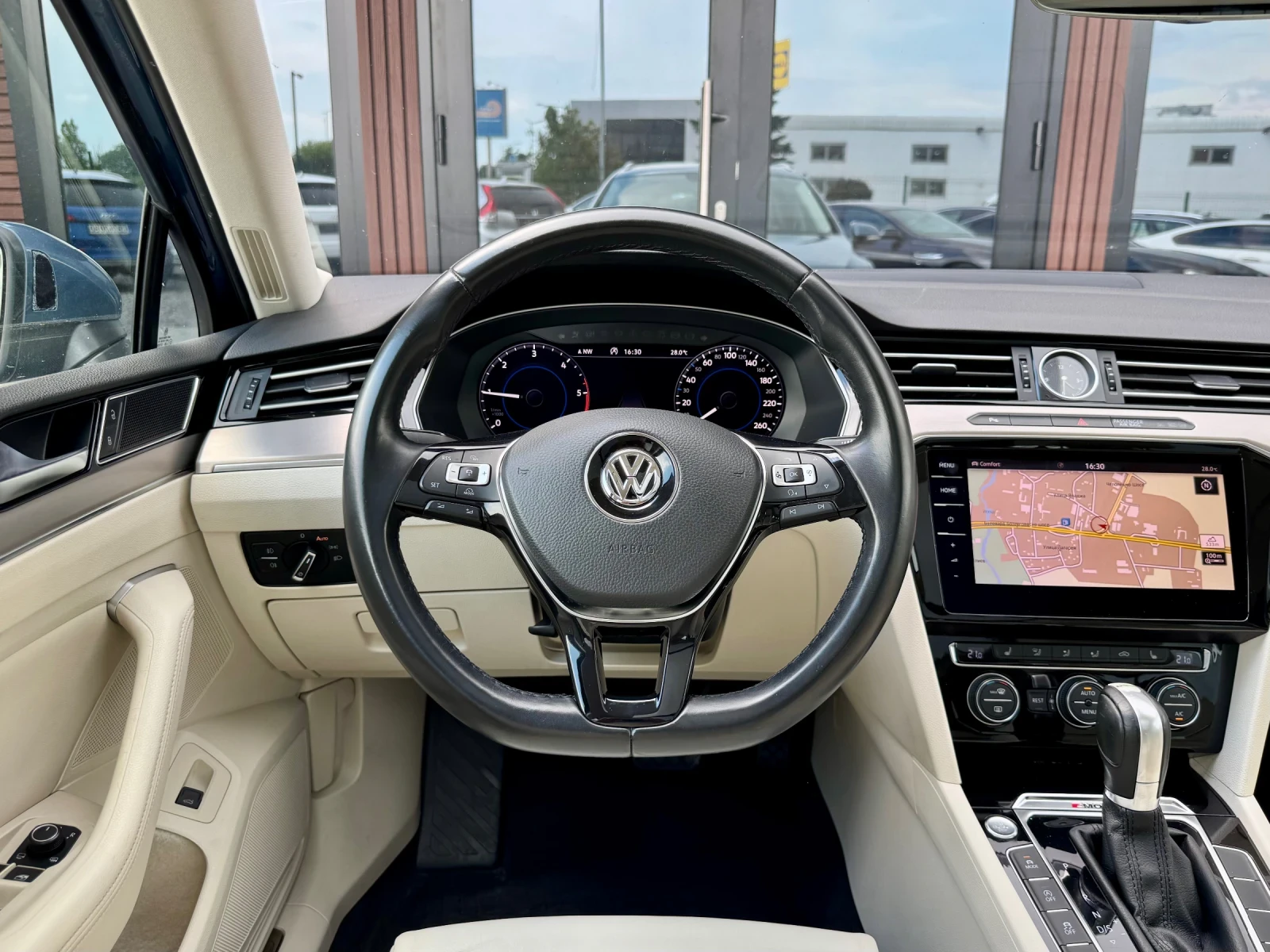 VW Passat 2.0 BiTDI-4 Motion-DIGITAL-7 DSG-AllLed-Panorama- , снимка 10 - Автомобили и джипове - 55013584