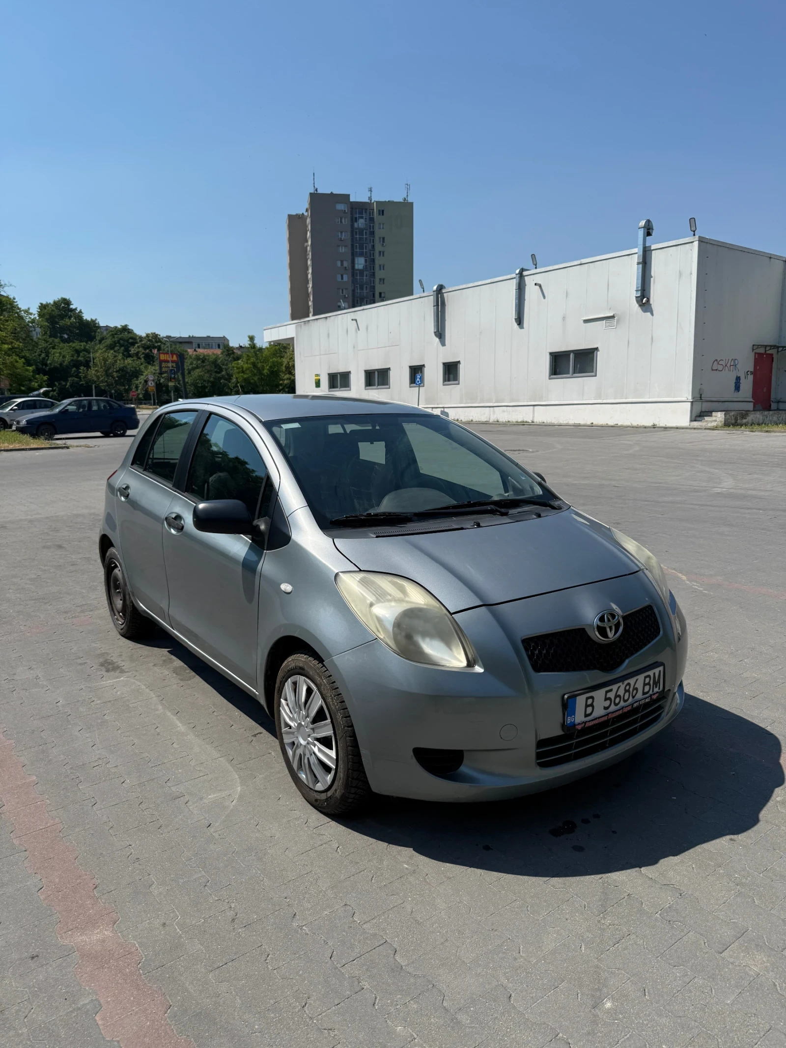 Toyota Yaris 1.3 VVT-i, снимка 2 - Автомобили и джипове - 55057129