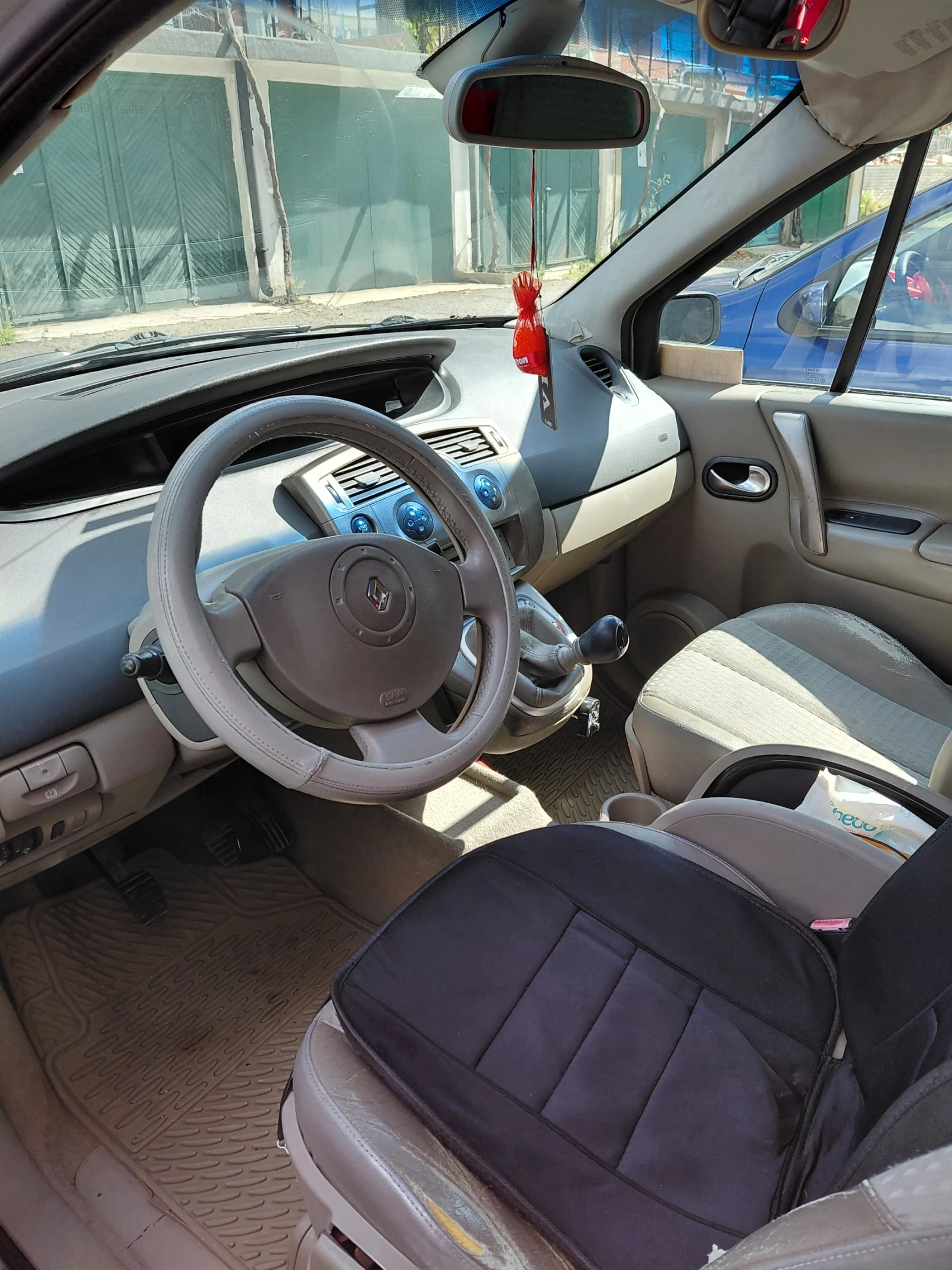 Renault Scenic, снимка 5 - Автомобили и джипове - 55392673