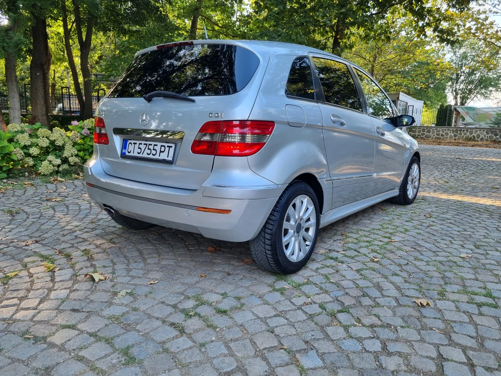 Mercedes-Benz B 200, снимка 3 - Автомобили и джипове - 55970514