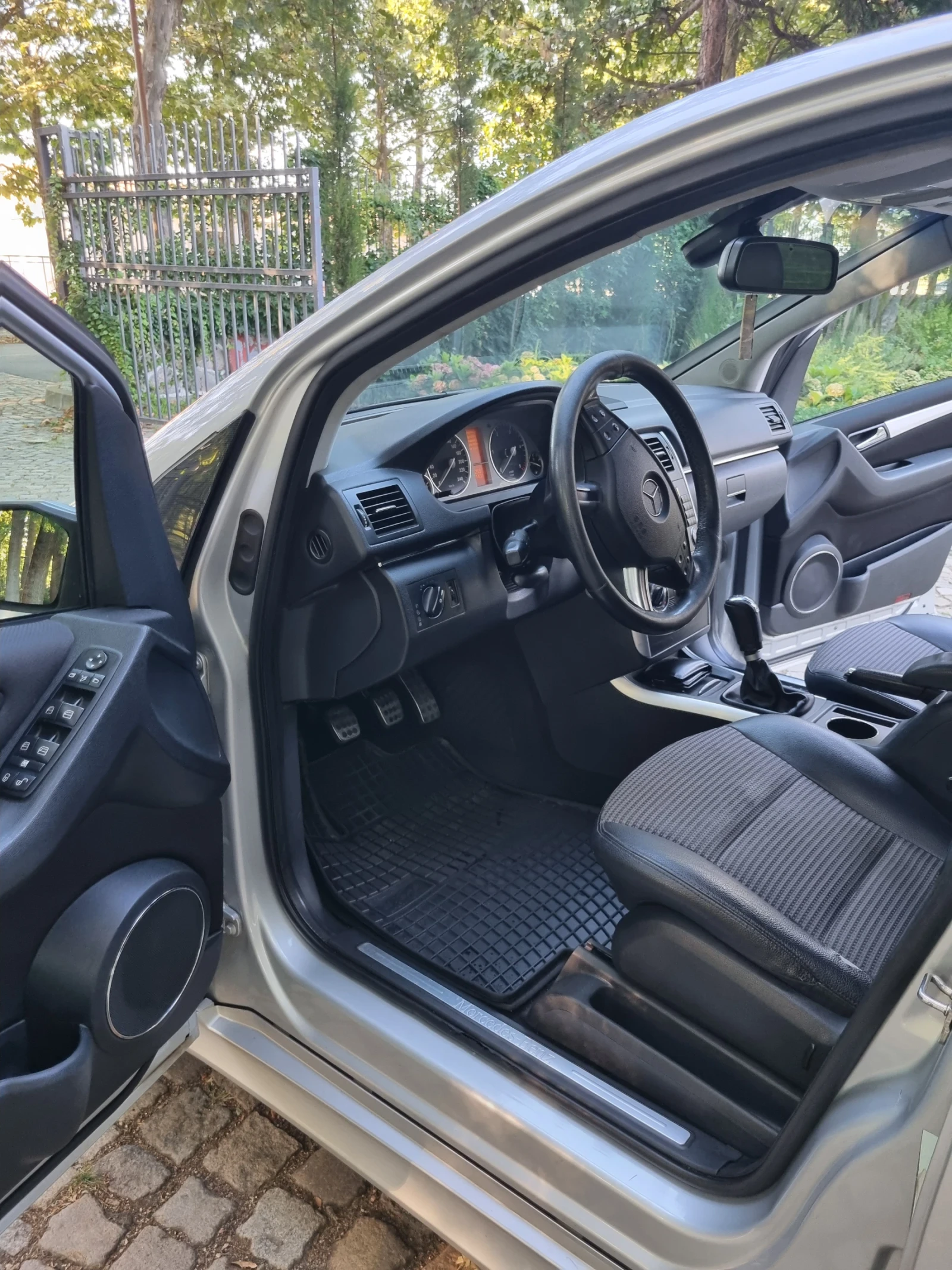 Mercedes-Benz B 200, снимка 7 - Автомобили и джипове - 55970514
