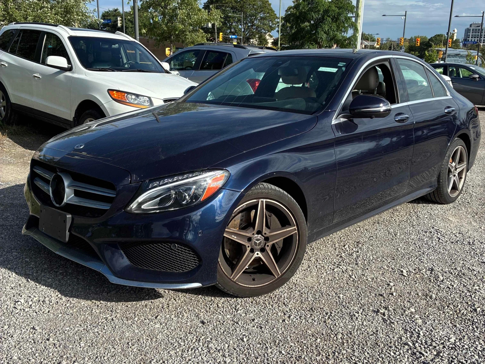 Mercedes-Benz C 300 * АВТОКРЕДИТ * ГЛАВНО ПРЕДСТАВИТЕЛСТВО, снимка 3 - Автомобили и джипове - 56073748