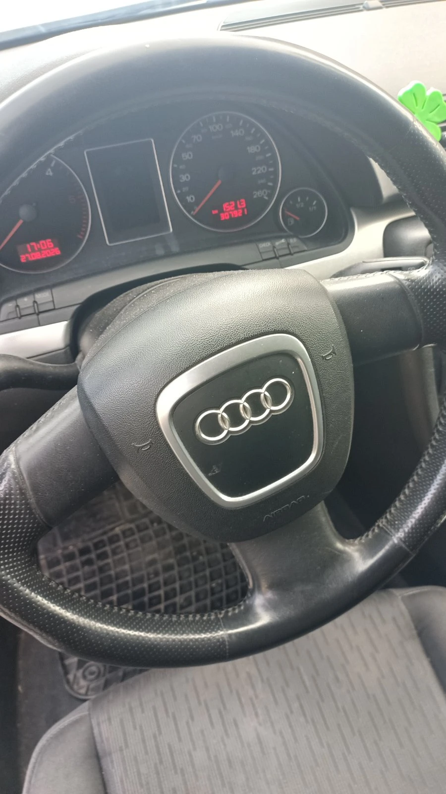 Audi A4, снимка 3 - Автомобили и джипове - 56168990