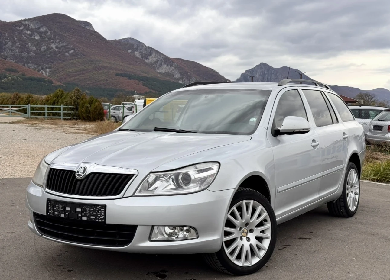 Skoda Octavia 1.9 TDI / 4x4 / ��������� /Carplay | Mobile.bg � ����������� 2