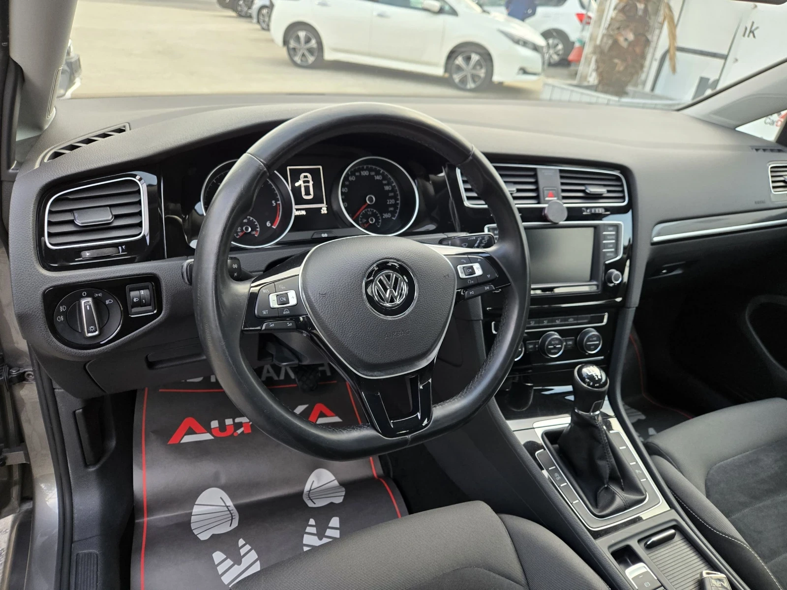 VW Golf 1.6TDI-110��= ����= ���������= ���������� | Mobile.bg � ����������� 8