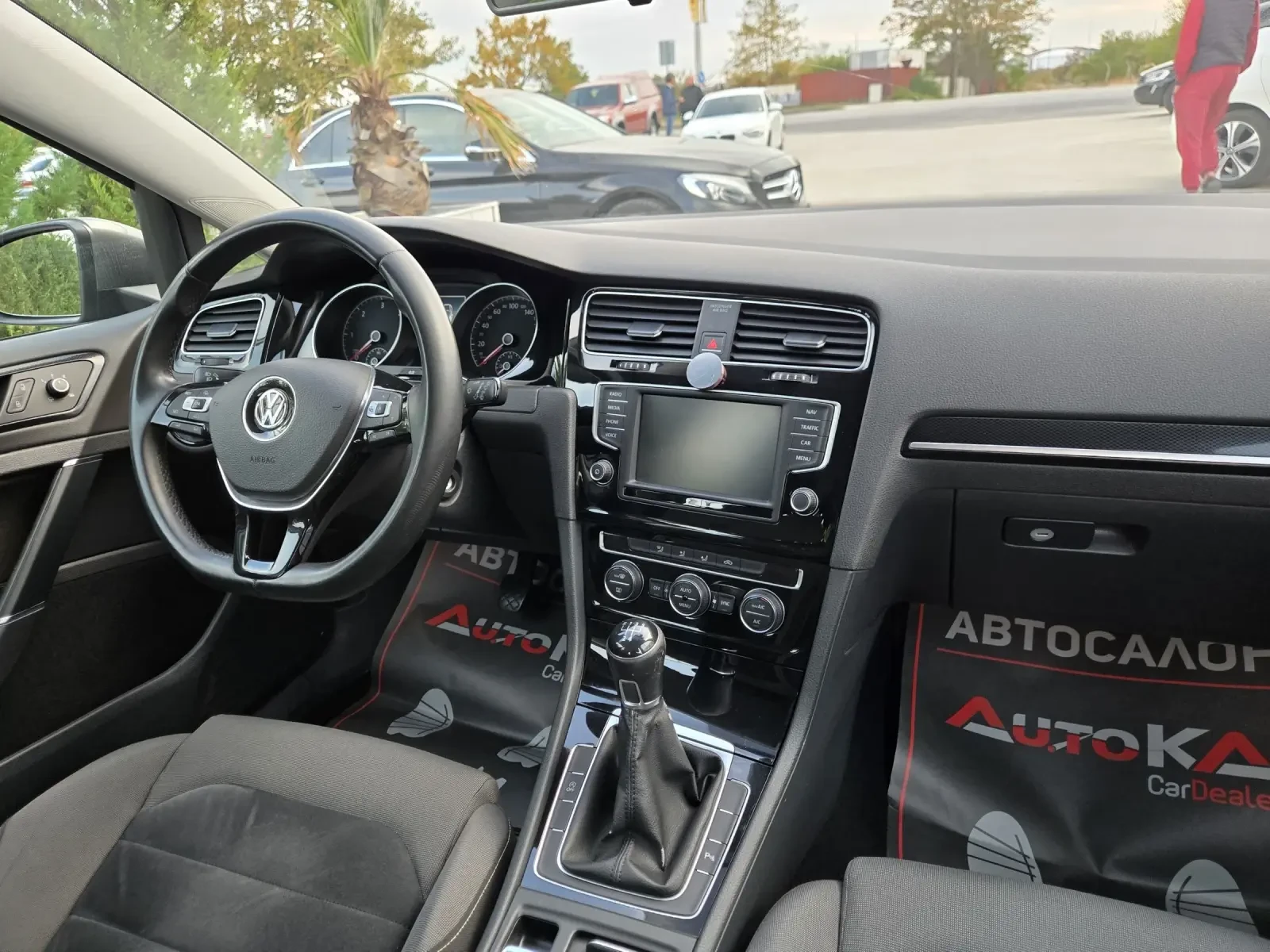 VW Golf 1.6TDI-110��= ����= ���������= ���������� | Mobile.bg � ����������� 13