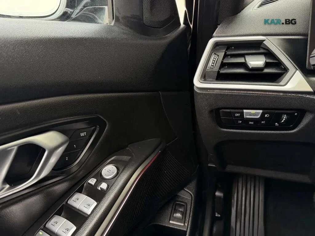 BMW 330 I* XDRIVE* �������* �������* CAMERA*  | Mobile.bg � ����������� 9