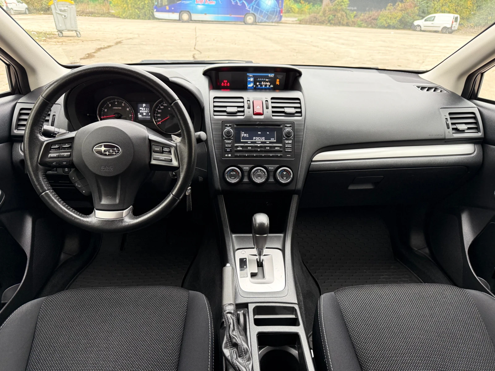 Subaru XV 2.0i AUTOMATIC, снимка 8 - Автомобили и джипове - 56743882