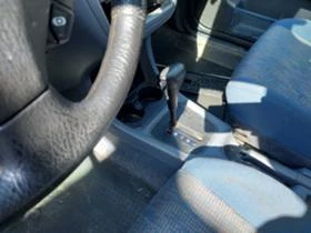 Honda Hr-v АВТОМАТИК-1,6i-105kc-4х4, снимка 9