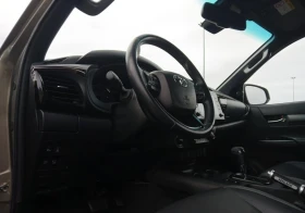 Toyota Hilux 2.8 D-4D Double Cab 4x4 2023, снимка 9