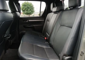 Toyota Hilux 2.8 D-4D Double Cab 4x4 2023 | Mobile.bg � ����� ������ 8
