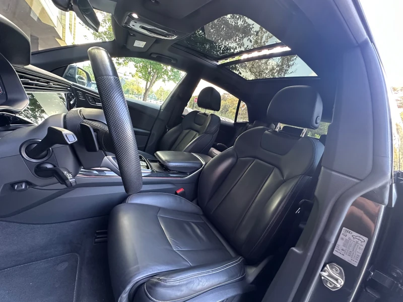 Audi Q8 50TDI Matrix / B&O / S line / Distronic, снимка 12 - Автомобили и джипове - 50036953