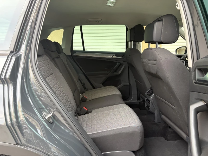 VW Tiguan Facelift, Distronic, Front Assist, История-88КМ, снимка 12 - Автомобили и джипове - 53055467