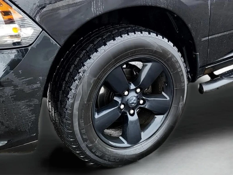 Dodge RAM 1500 5.7 HEMI CREW CAB, снимка 5 - Автомобили и джипове - 53417875