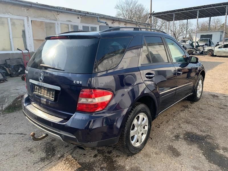 Mercedes-Benz ML 320 320cdi 224кс, снимка 3 - Автомобили и джипове - 36291109