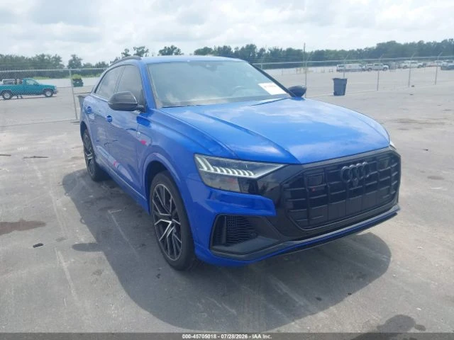 Audi Q8 PREMIUM PLUS 55 TFSI| MARTIX| DISTRONIC| HUD| B&O